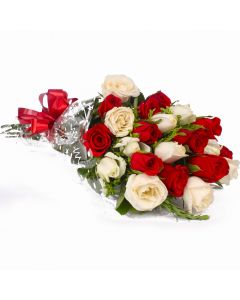 Bouquet of 18 Stem of white and red Color roses